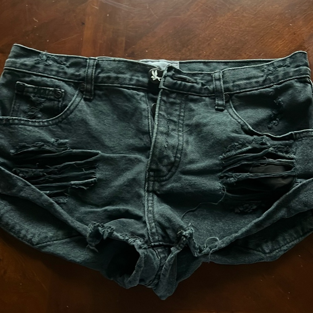 One Teaspoon black distressed shorts